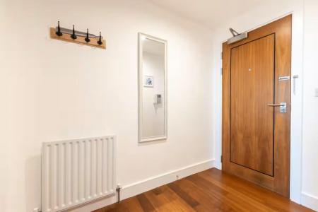 1 bedroom Flat to let in High Street, Poole