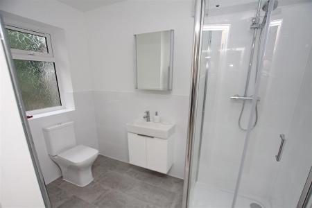3 bedroom Detached house to let in Colemore Road, Bournemouth