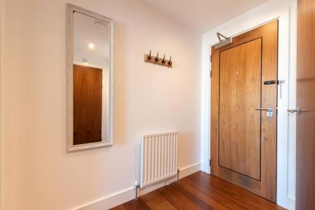 1 bedroom Flat to let in High Street, Poole