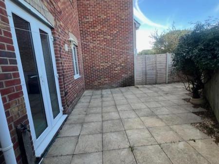 4 bedroom End of terrace house to let in Chapel Road, Poole