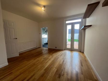 3 bedroom Detached house to let in Acland Road, Charminster, Bournemouth