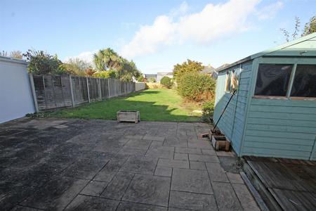 2 bedroom Cottage to let in Rose Gardens, Bournemouth