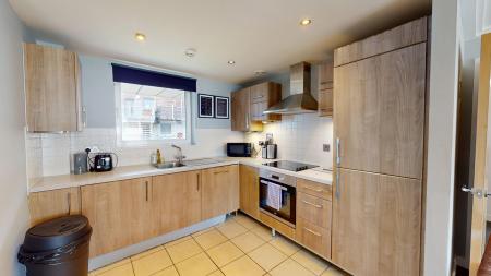 2 bedroom Flat for sale in Kingscote Way, City Centre, Brighton, BN1