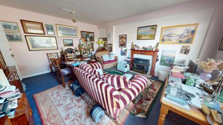 2 bedroom Flat for sale in The Drive, Brighton, BN3