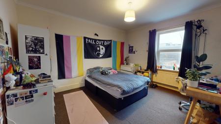 2 bedroom Flat to let in Kings Road