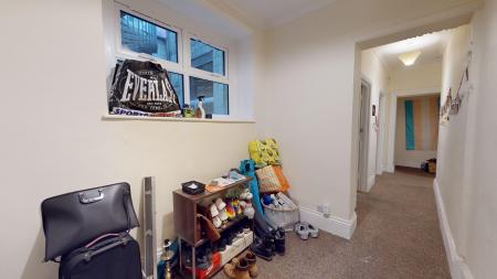 2 bedroom Flat to let in Kings Road