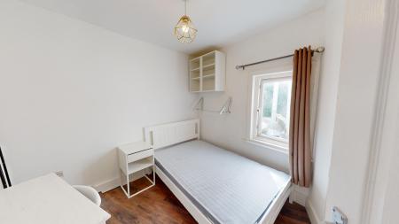 5 bedroom Flat to let in Elm Grove