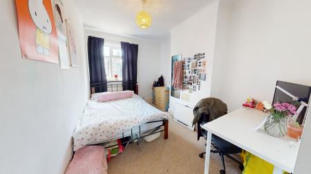 6 bedroom Terraced House to let in Elm Grove, Brighton, BN2