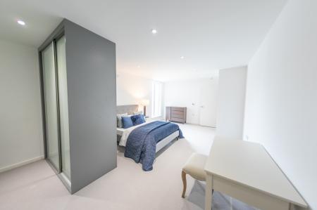 2 bedroom Flat to let in Fleet Street, City Centre, Brighton, BN1