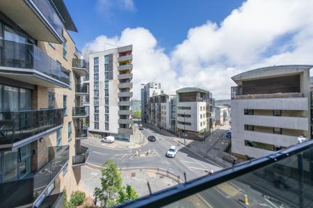 2 bedroom Flat to let in Fleet Street, City Centre, Brighton, BN1