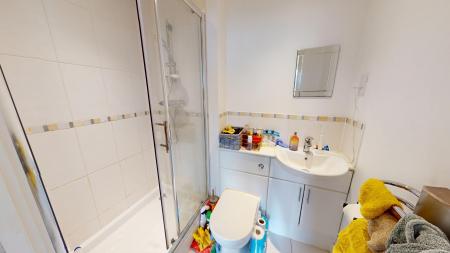 2 bedroom Flat to let in Fleet street