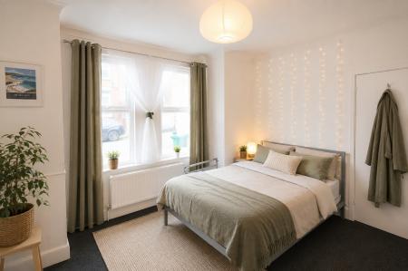7 bedroom End of terrace house to let in Franklin Road, Brighton, BN2
