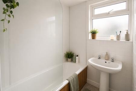 7 bedroom End of terrace house to let in Franklin Road, Brighton, BN2