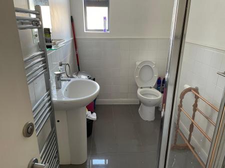 1 bedroom Flat share to let in Lansdowne Road, Brighton, BN3