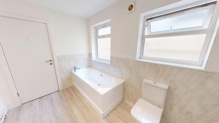 3 bedroom Ground floor maisonette to let in Lower Market street, Hove, BN3