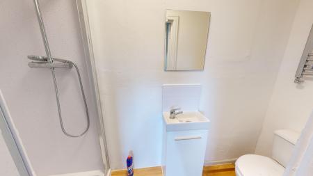 5 bedroom Semi-detached house to let in Moulsecoomb Way, Moulsecoomb, Brighton, BN2