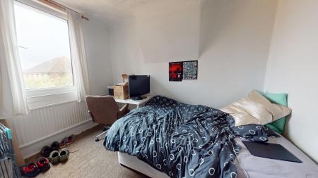 4 bedroom Semi-detached house to let in Southover Street, Brighton, BN2