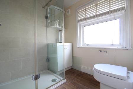 5 bedroom Terraced House to let in St James Avenue