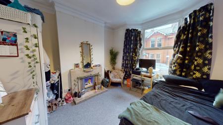 6 bedroom Terraced House to let in Trinity Street, Brighton, BN2