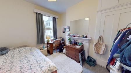 6 bedroom Terraced House to let in Trinity Street, Brighton, BN2