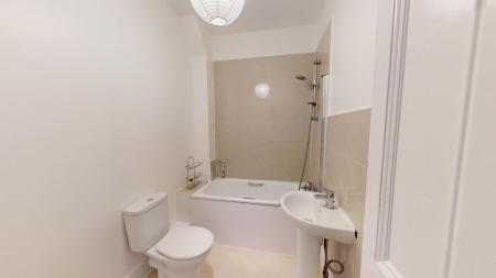 2 bedroom Flat to let in Vernon Terrace, Brighton, BN1