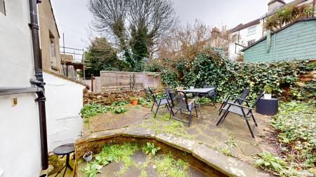 5 bedroom Terraced House to let in Viaduct Road, Brighton, BN1