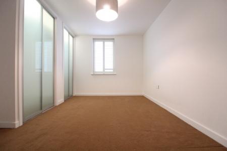 2 bedroom Flat to let in West Street