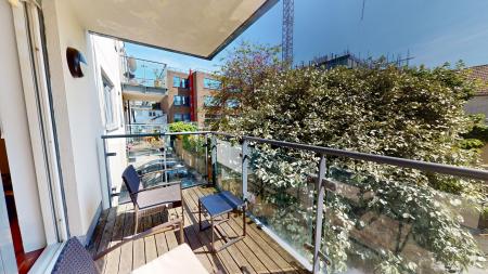 2 bedroom Flat to let in West Street