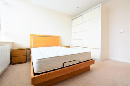 2 bedroom Apartment to let in Western Road