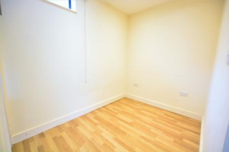 1 bedroom Studio flat to let in Elder Place, City Centre, Brighton, BN1