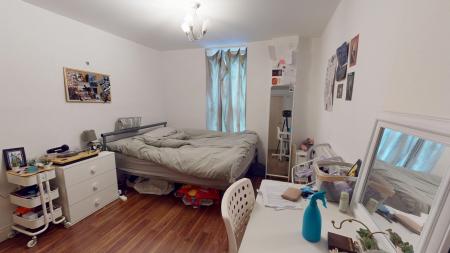 3 bedroom Apartment to let in Regent Street