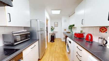 4 bedroom Town house to let in Sillwood Street, Brighton, BN1