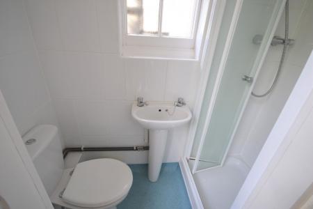 1 bedroom Studio flat to let in Brunswick Place, Hove, BN3