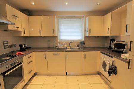 Fleet Street, City Centre, Brighton, BN1