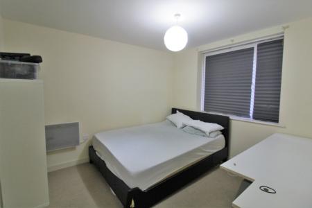 3 bedroom Flat to let in Fleet Street, City Centre, Brighton, BN1