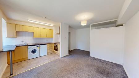 1 bedroom Flat to let in Hove Street, Hove, BN3