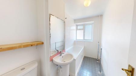 1 bedroom Flat to let in Hove Street, Hove, BN3