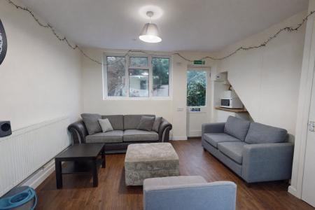 Edinburgh Road, Brighton, BN2