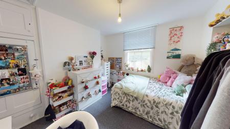 6 bedroom Terraced House to let in Upper North Street