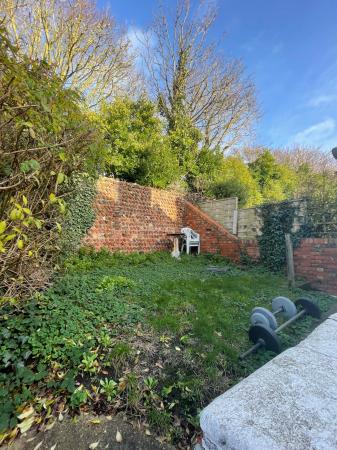 6 bedroom Terraced House to let in Upper North Street