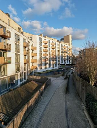 2 bedroom Flat to let in 39 New England Street, City Centre, Brighton, BN1