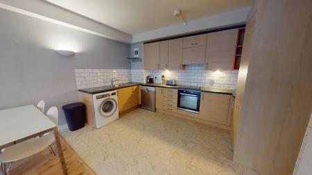 2 bedroom Flat to let in 39 New England Street, City Centre, Brighton, BN1