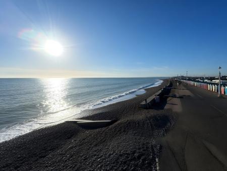 1 bedroom Flat for sale in Kingsway, Hove, BN3