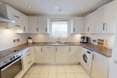 3 bedroom Flat for sale in Fleet Street, City Centre, Brighton, BN1