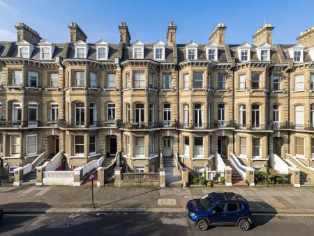 First Avenue, Hove, BN3