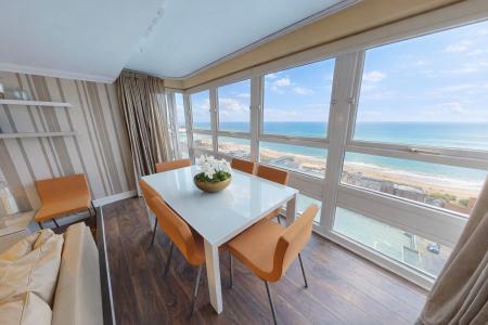 3 bedroom Flat to let in Russell Square, Brighton, BN1