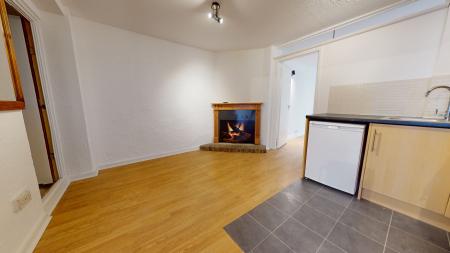 1 bedroom Flat to let in Holland Mews, Hove, BN3