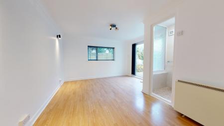 1 bedroom Flat to let in Holland Mews, Hove, BN3