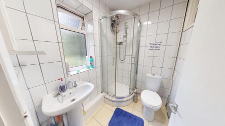 7 bedroom Semi-detached house to let in Newmarket Terrace, Brighton, BN2