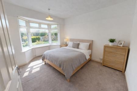 4 bedroom Semi-detached house for sale in Mill Rise, Brighton, BN1